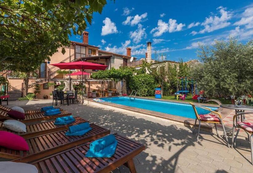 Apartments Ana Vodnjan