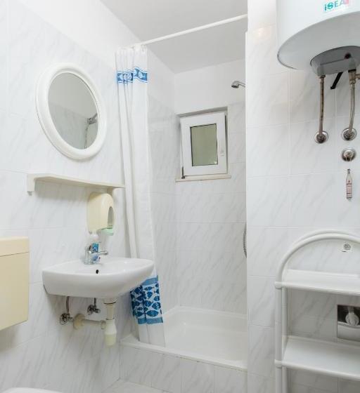 Apartments Antonia Podstrana