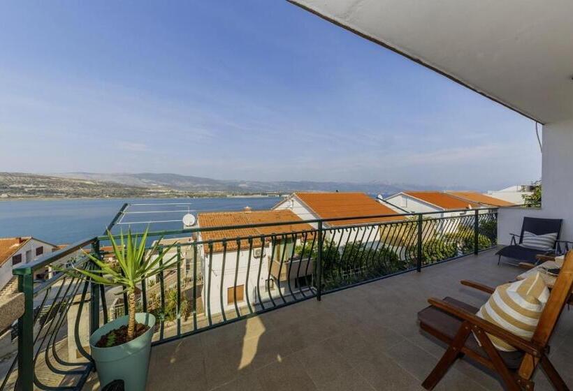 Barba In Trogir Mittel Dalmatien