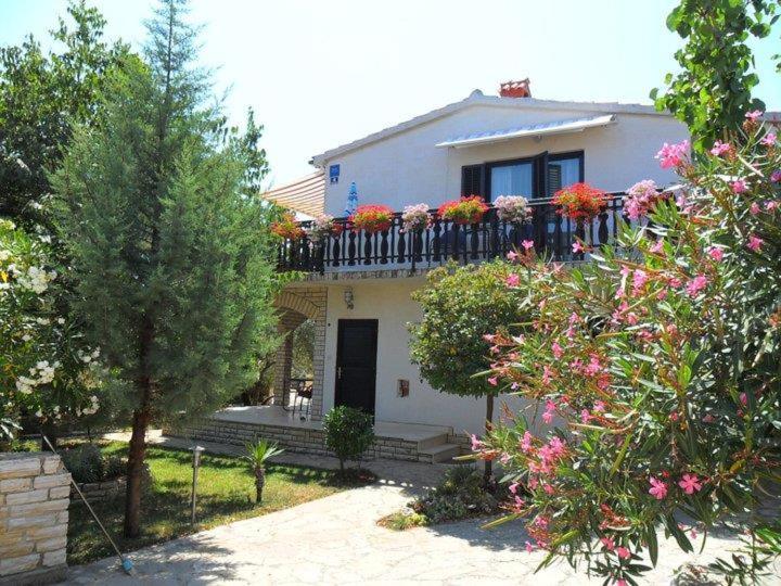 Apartments Carev 1293