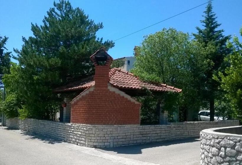 Apartments Carev 1293