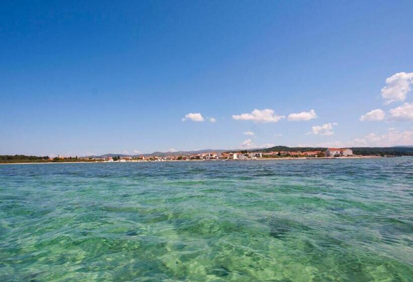 Apartments Grivičić