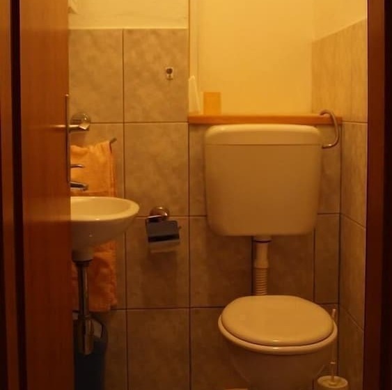 Apartments Janja Postira