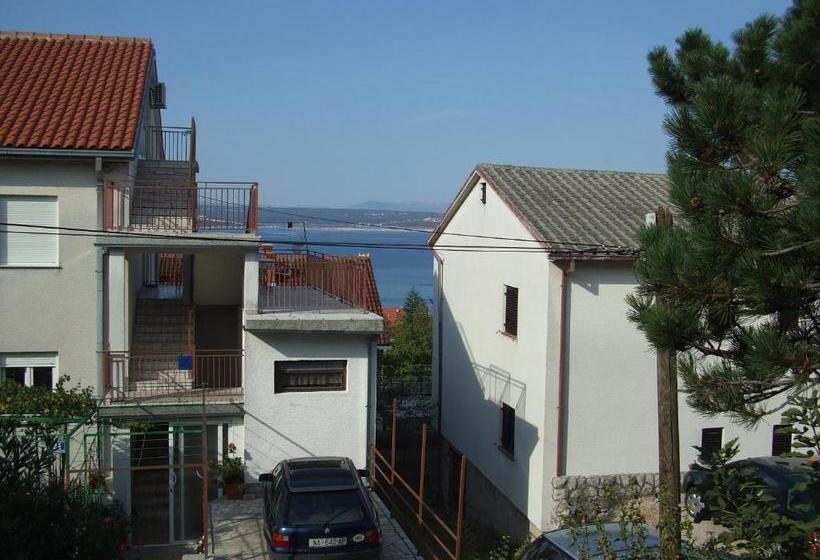 Apartments Luić 4244