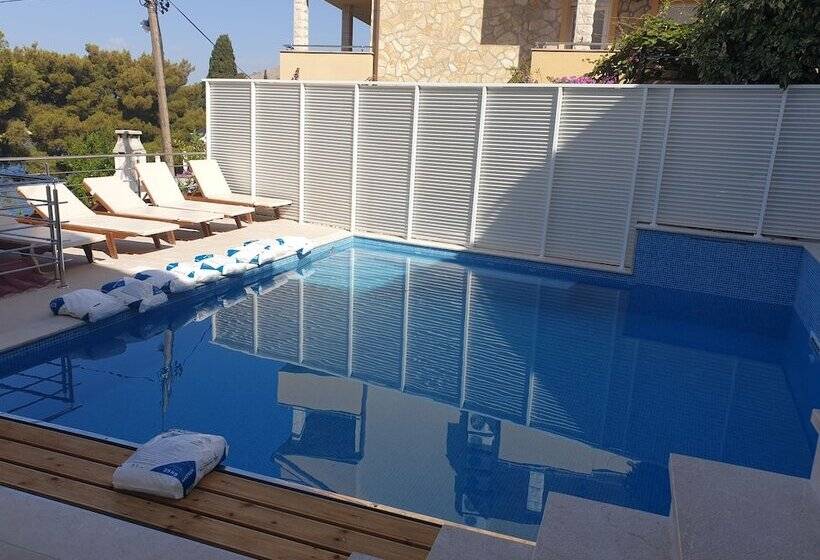 Apartments Mastelić