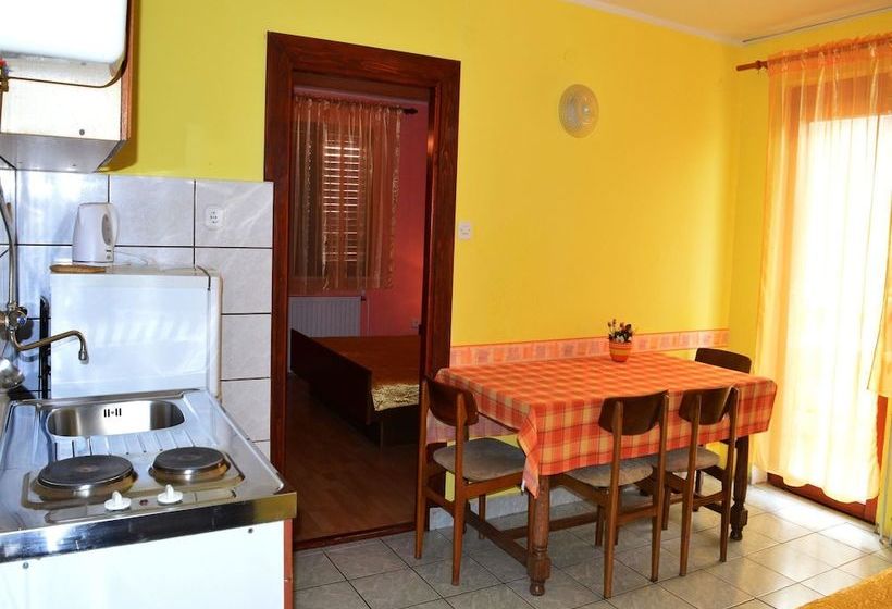 Apartments Mira Bibinje