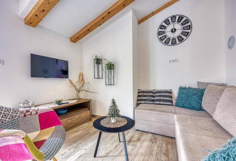 Apartments Mirjana Medulin