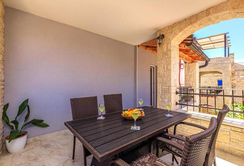 Apartments Mirjana Medulin