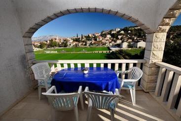 Apartments Pavao