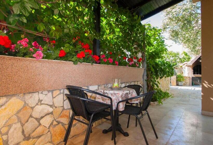 Apartments Sunčica 1613