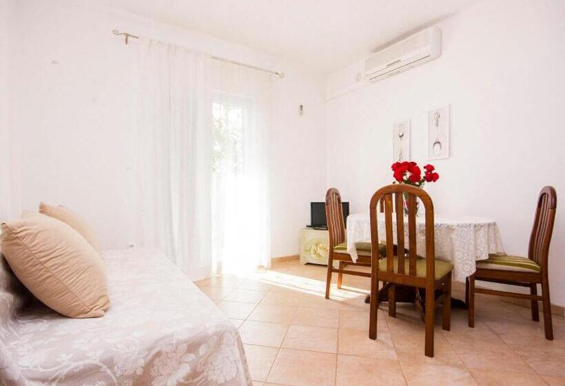 Apartments Sunčica 1613