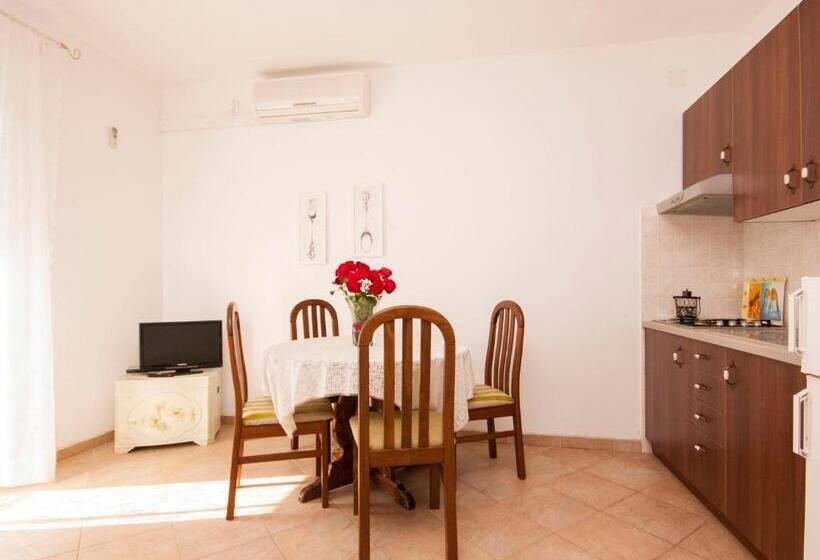 Apartments Sunčica 1613