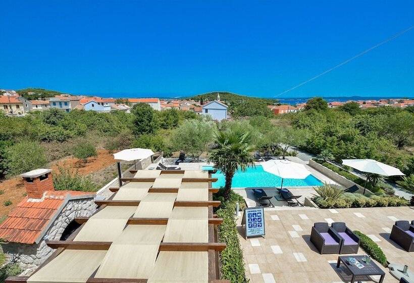 Apartments Villa Ana