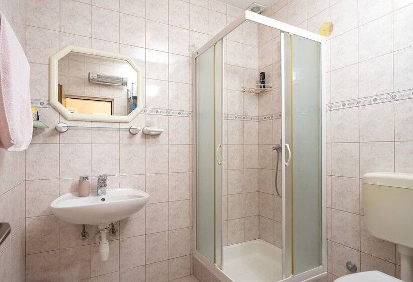 Apartments Zlata