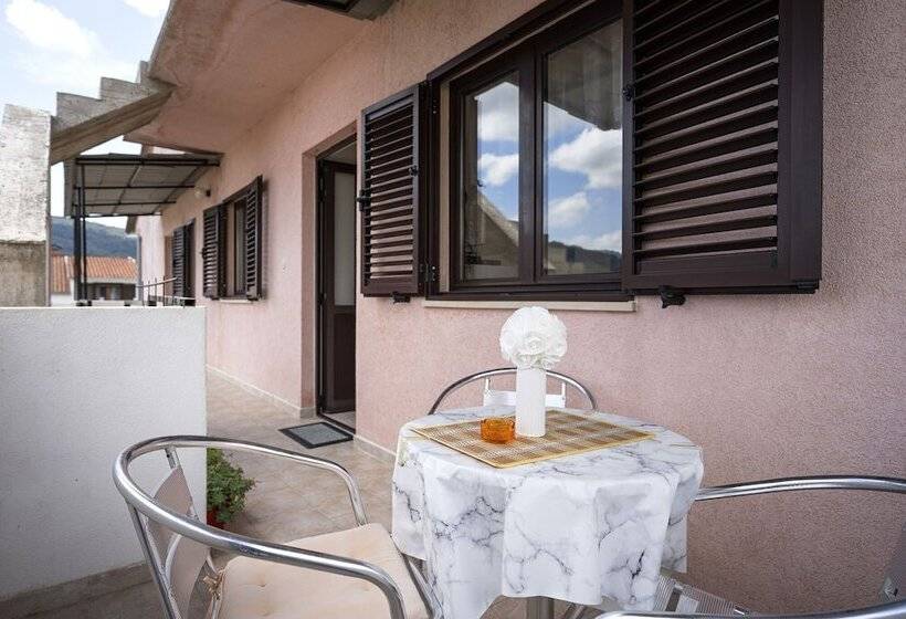 Apartments Zlata