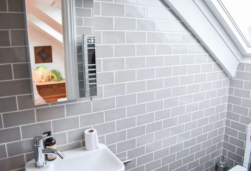 Beautiful Seven Dials Family House