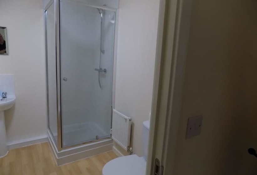 تختخواب و صبحانه A Home From Home 2