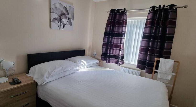 تختخواب و صبحانه A Home From Home 2