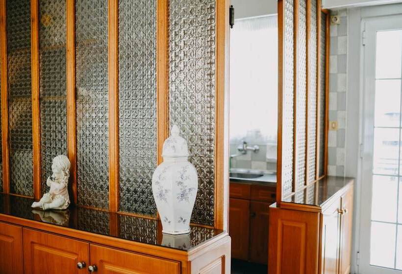 Best House Piraeus Heart