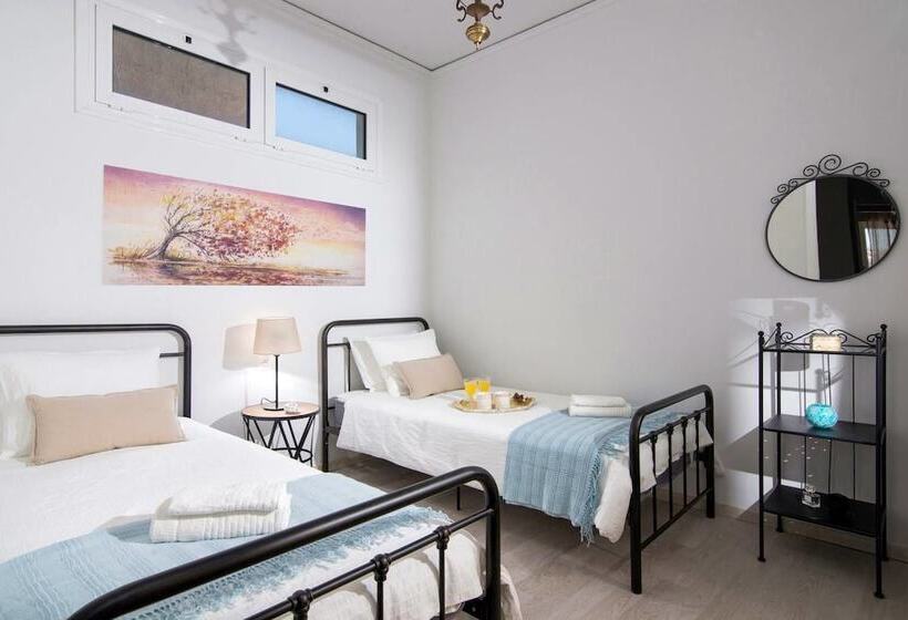 Bright Stylish Flat 10  Walk To Centre