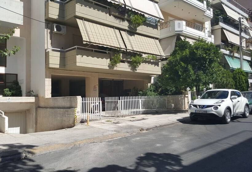 Captain S Luxury Suite