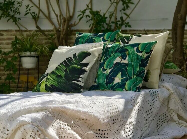 El Patio Del Limonero