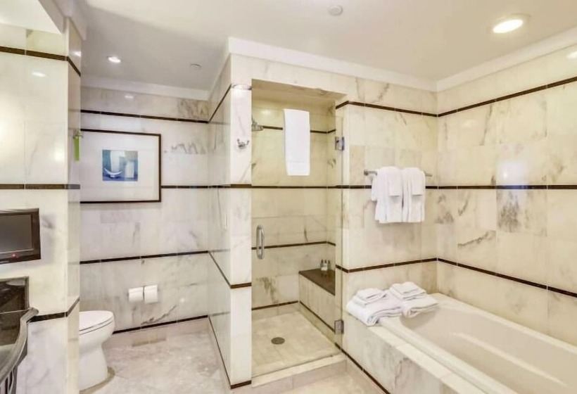 ホテル Fb Miami Beach Sorrento Private Ocean Luxury Suite