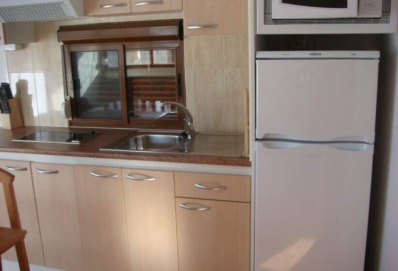 בית מלון כפרי Solana Del Segre   Campsite