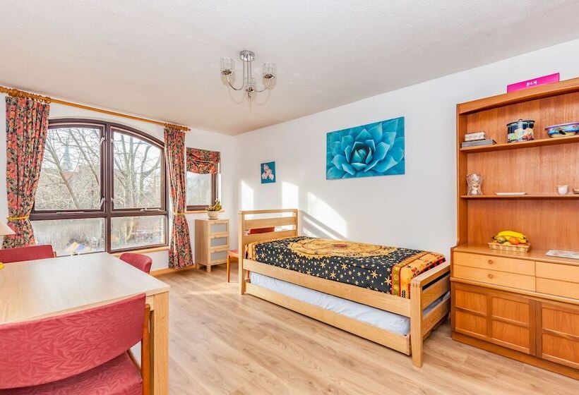 New Bright And Sunny Flat In Oxford City Centre