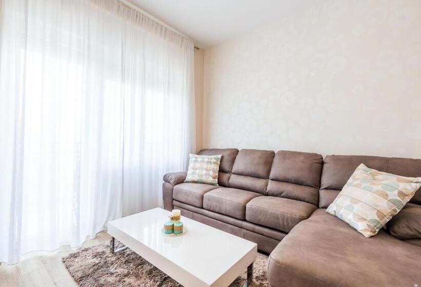 Пансион Apartments And Rooms Milcetic