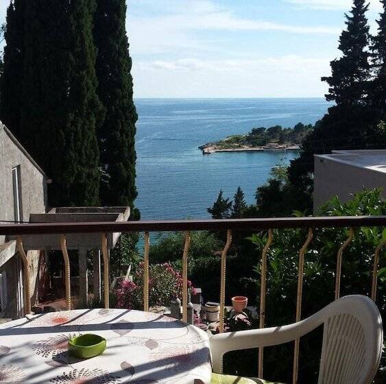 פנסיון Guest House Medine