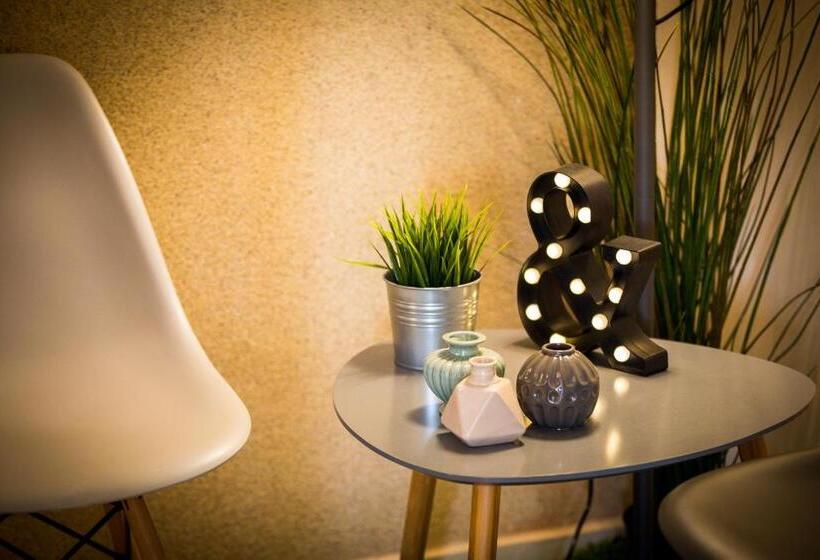 ペンション Houzzz21