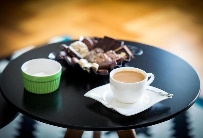 ペンション Houzzz21