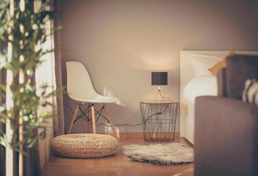 ペンション Houzzz21