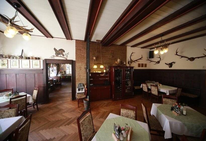 Gaststätte & Pension Lichtenhainer Wasserfall