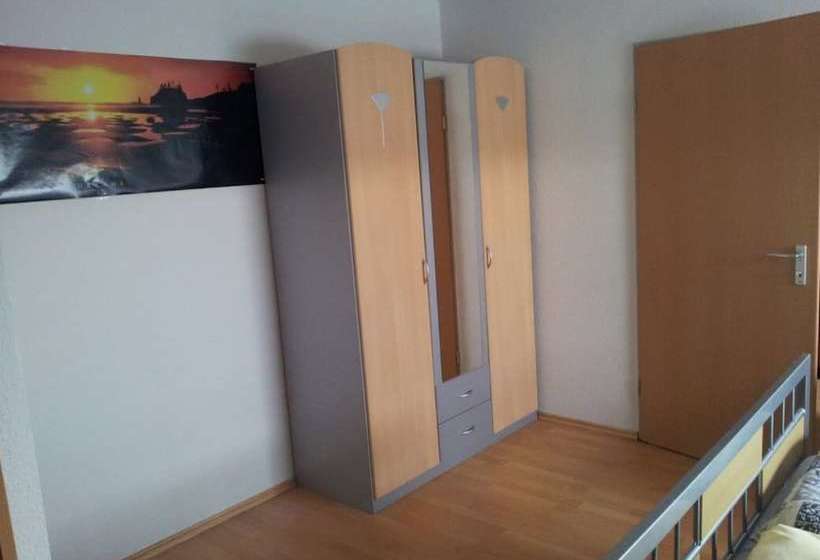 ペンション Monteurzimmer Viernheimmannheim