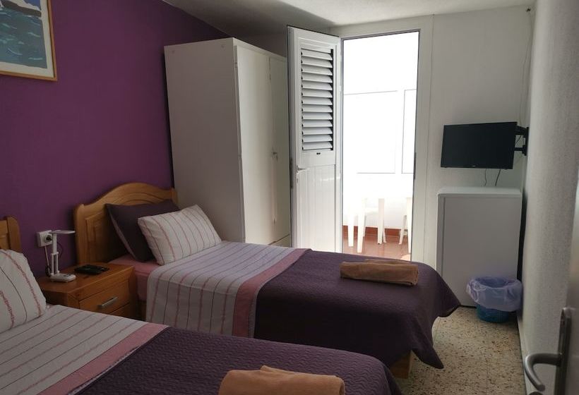 Пансион Santiago S Private Rooms