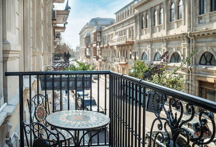 The Merchant Baku