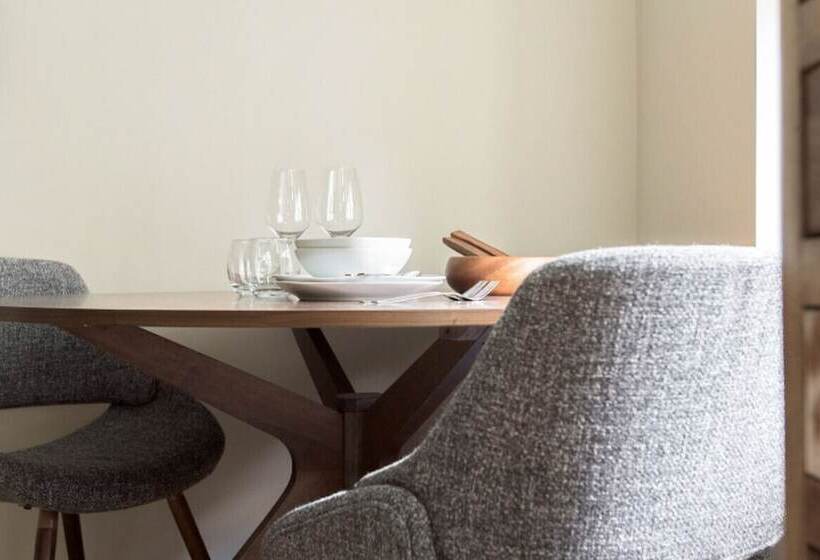 The Soho Loft Elegant & Modern 1bdr In Soho