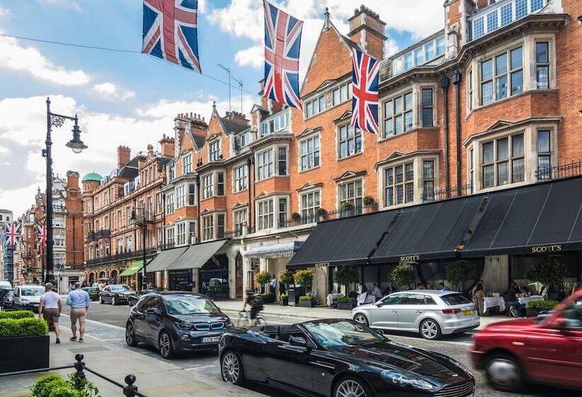 The Soho Loft Elegant & Modern 1bdr In Soho