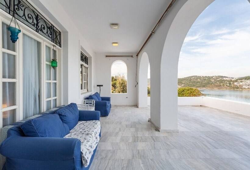 Villa Artemis Near Athens Airport