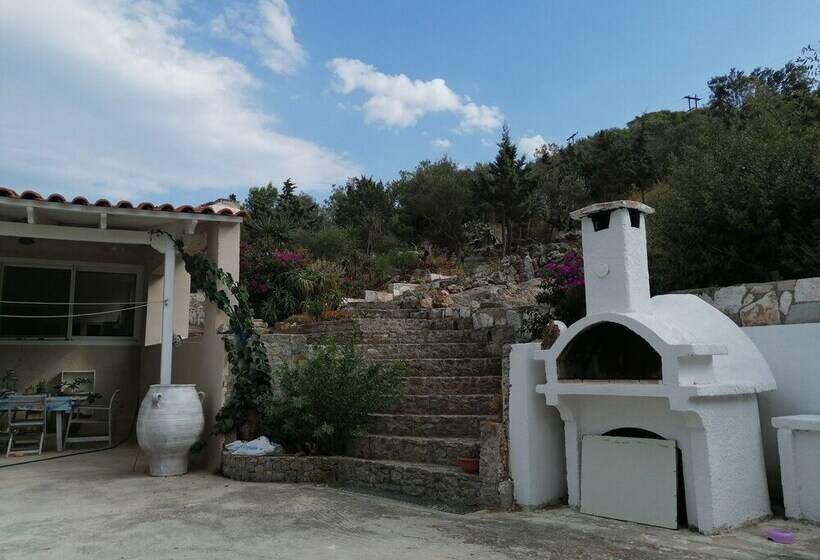 Villa Artemis Near Athens Airport