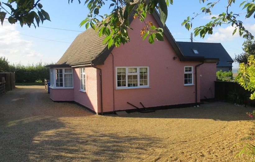 44 Sea Lane Almost On The Beach