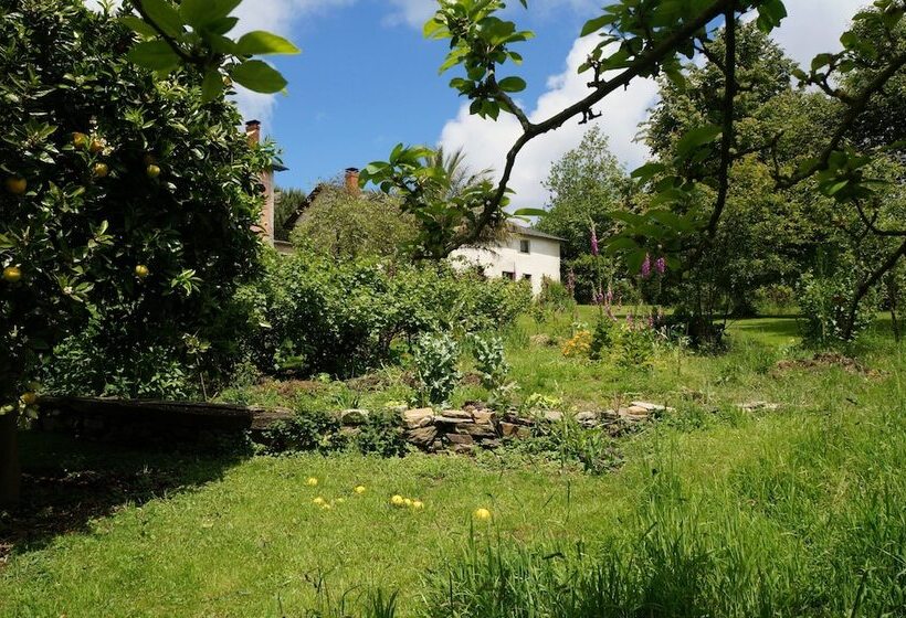 Apartamentos La Collada