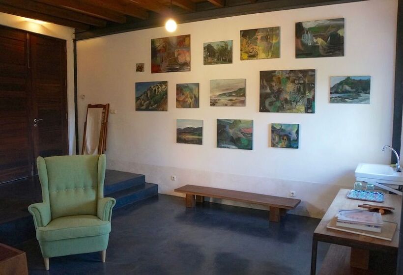 Apartamentos La Collada