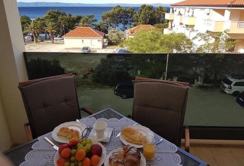 Apartments Leone Lukas