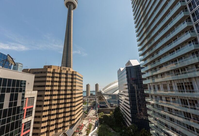 Applewood Suites Cn Tower & Convention
