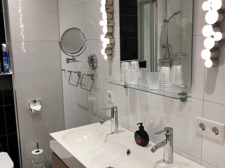 City Apartments Will