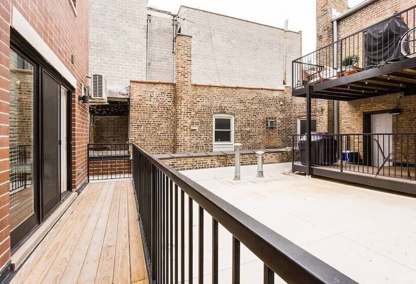 Comfy Executives Studio