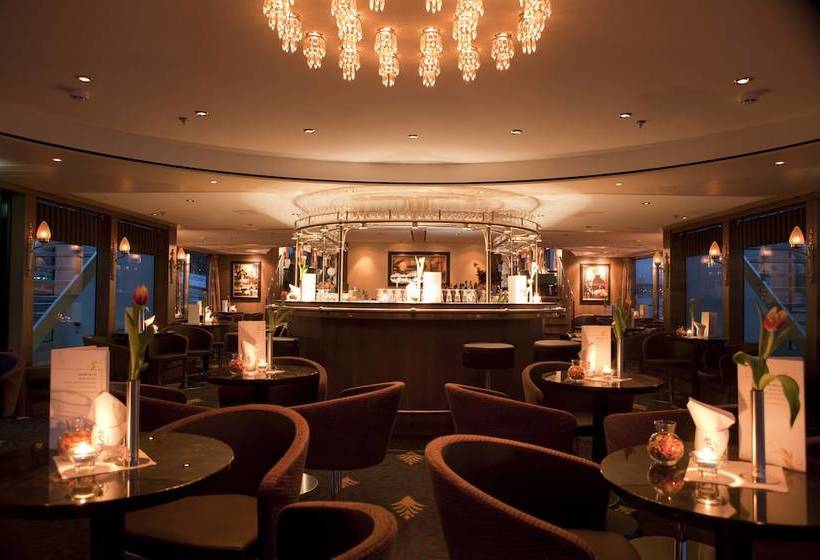 فندق Crossgates Ship 4 Star  Nizzaufer  Frankfurt